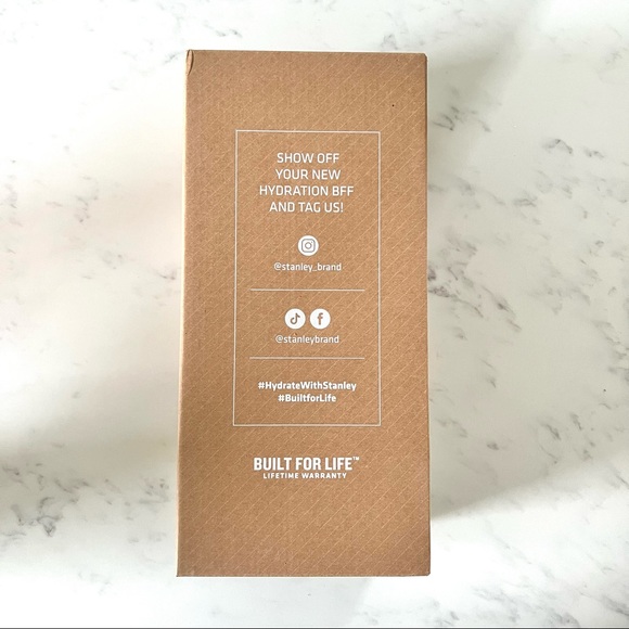 New In Box Stanley 40oz *SILT* ADVENTURE QUENCHER TRAVEL TUMBLER - Picture 3 of 7